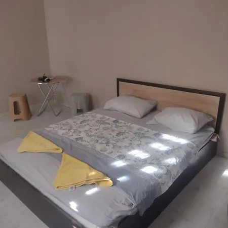 за гости иречек Lejlighed Varna